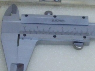 Suwmiarka metalowa - 150mm / 0,02mm 687250