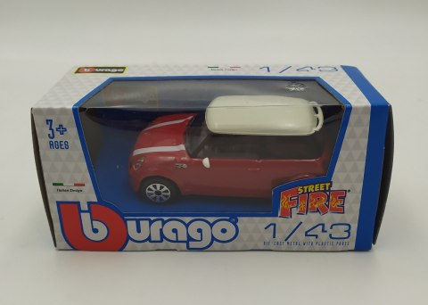 Auto metalowe bburago 1:43