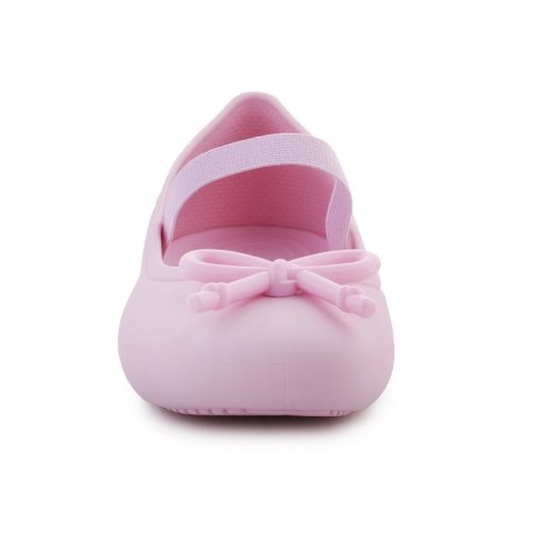 Sandały Crocs Brooklyn Bow Flat K Jr 210136-6GD Sandały Crocs Brooklyn Bow Flat K Jr 210136-6GD
