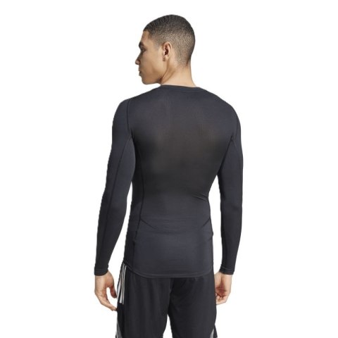 Koszulka termiczna adidas Techfit M JP2944 Koszulka termiczna adidas Techfit M JP2944