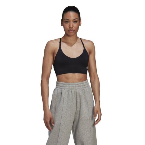 Stanik sportowy adidas PureLounge Light-Support Strappy Bra W HD0284 Stanik sportowy adidas PureLounge Light-Support Strappy Bra W HD0284
