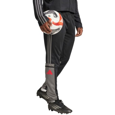 Spodnie adidas Squadra 25 Training M JD1625 Spodnie adidas Squadra 25 Training M JD1625
