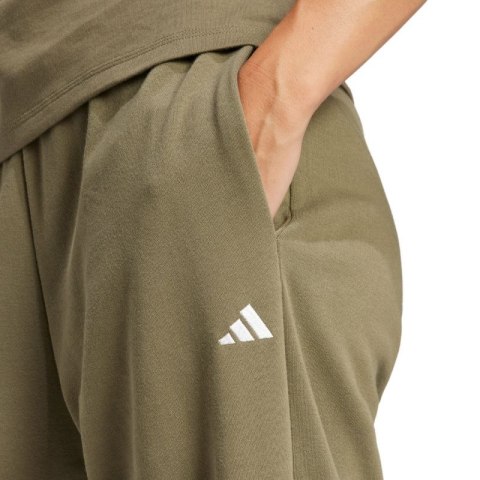 Spodnie adidas Essentials Small Logo French Terry Cuffed W JD9927 Spodnie adidas Essentials Small Logo French Terry Cuffed W JD9927