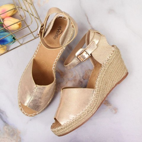 Sandały espadryle na koturnie eVento W EVE68A złote Sandały espadryle na koturnie eVento W EVE68A złote
