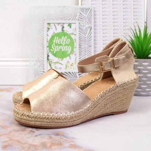 Sandały espadryle na koturnie eVento W EVE68A złote Sandały espadryle na koturnie eVento W EVE68A złote