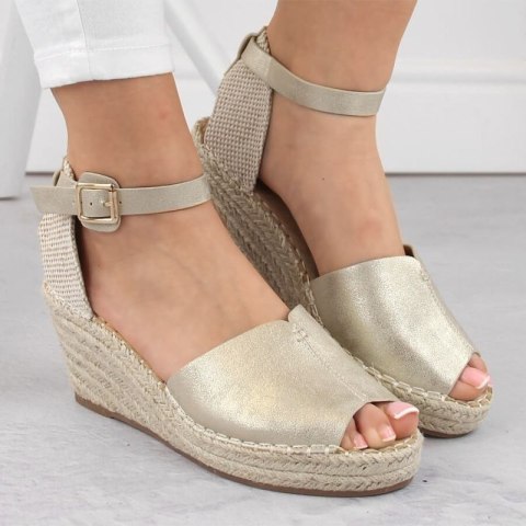 Sandały espadryle na koturnie eVento W EVE68A złote Sandały espadryle na koturnie eVento W EVE68A złote