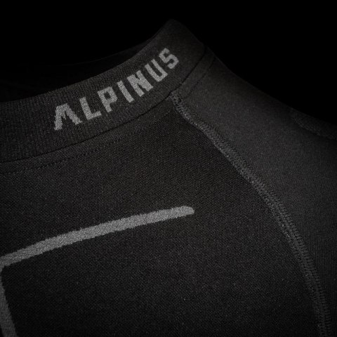 Bielizna termoaktywna Alpinus Tactical Base Layer Set czarno-szara M GT43276 Bielizna termoaktywna Alpinus Tactical Base Layer Set czarno-szara M GT43276