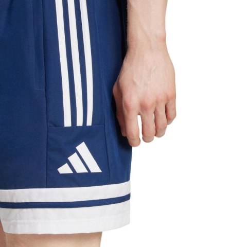 Spodenki adidas Squadra 25 Downtime Woven M JD2955 Spodenki adidas Squadra 25 Downtime Woven M JD2955