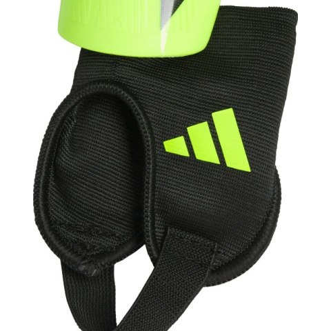 Ochraniacze piłkarskie adidas Tiro Match Jr IS5603 Ochraniacze piłkarskie adidas Tiro Match Jr IS5603