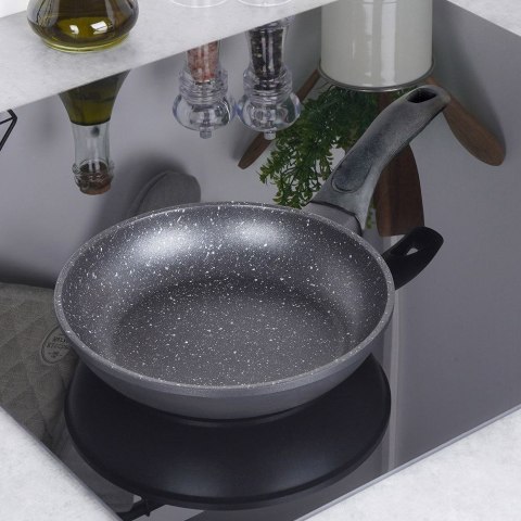 Patelnia granitowa 20 cm GRANDE gaz indukcja Patelnia granitowa 20 cm GRANDE gaz indukcja