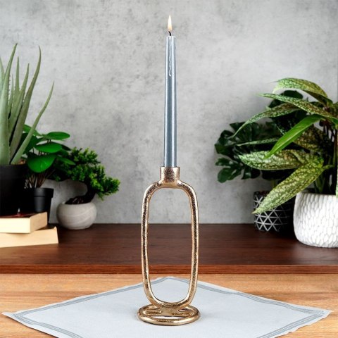 Świecznik na długą świeczkę aluminiowy złoty 24 cm Świecznik na długą świeczkę aluminiowy złoty 24 cm