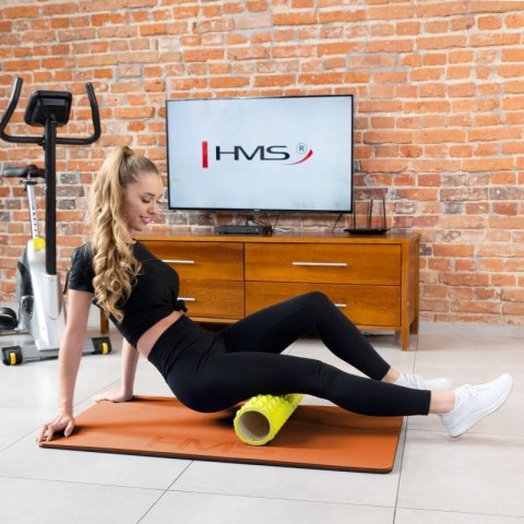 Mata fitness klubowa z otworami HMS Premium MFK01 Orange-Black