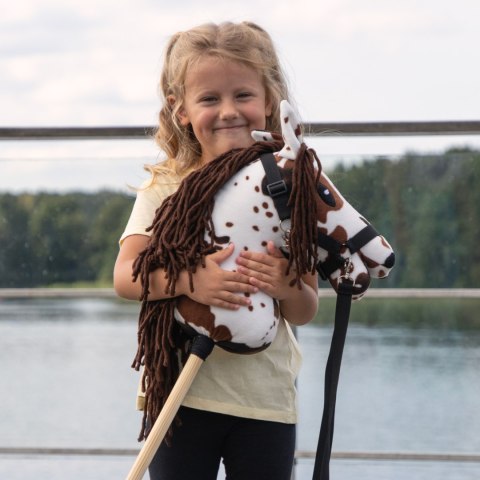 Hobby Horse Skippi - Gniado - srokaty A4 - z kantarem i wodzami Hobby Horse Skippi - Gniado - srokaty A4 - z kantarem i wodzami