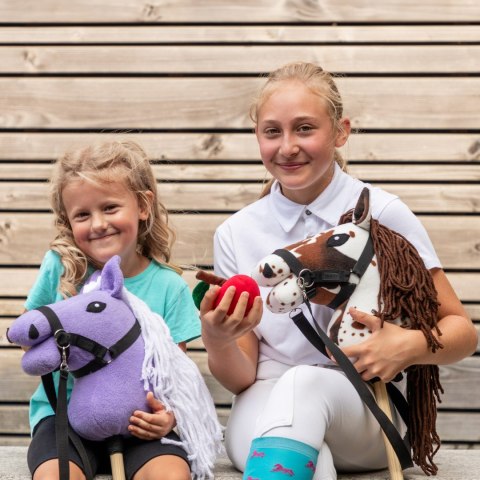 Hobby Horse Skippi - Gniado - srokaty A4 - z kantarem i wodzami Hobby Horse Skippi - Gniado - srokaty A4 - z kantarem i wodzami