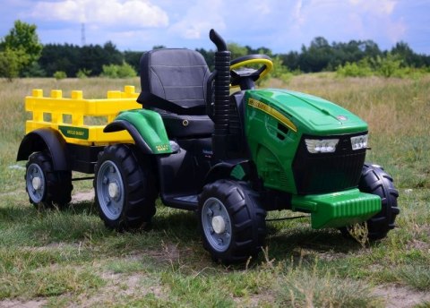 WIELKI TRAKTOR HALLO BABY Z PRZYCZEPĄ, PILOT, APLIKACJA/T990