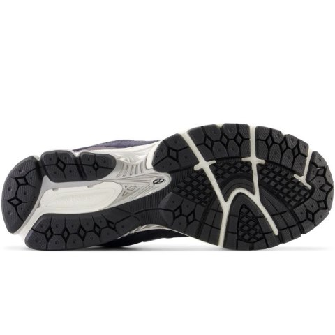 Buty New Balance sportowe M M2002RSF