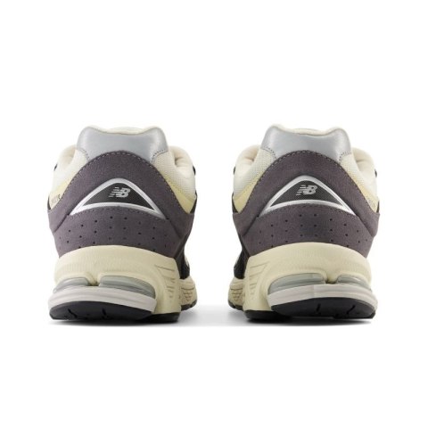 Buty New Balance sportowe M M2002RSH