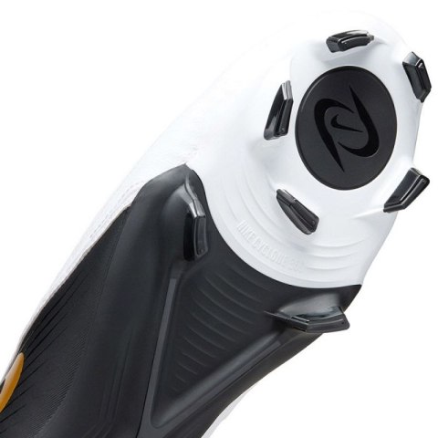 Buty Nike Phantom GX II Academy FG/MG M FD6723001
