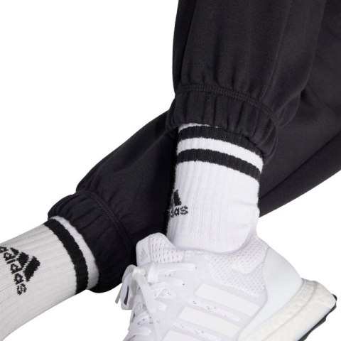 Spodnie adidas Essentials Linear French Terry Cuffed W JC5948