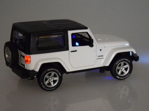 Auto metalowe terenowe Jeep Wrangler metalowy 1:32 MSZ ZA3751